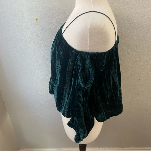 TOPSHOP green velvet off shoulder top NWT 4 - Picture 3 of 7